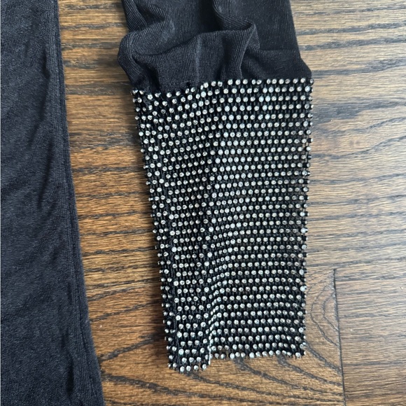 NWT Rhinestone Top - Picture 3 of 7